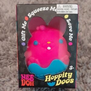 NeeDoh Hoppity Doos Pink Bunny Squeeze Toy - Bright Pink
